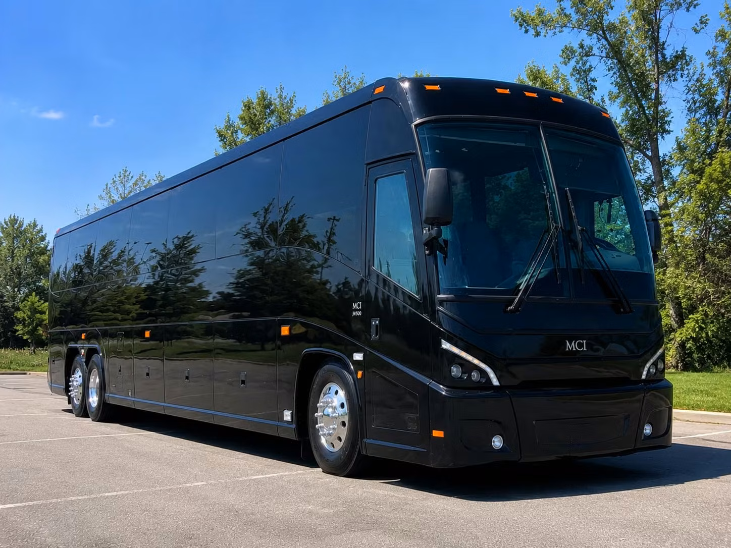 baytown wedding and special occasion shuttle bus rentals