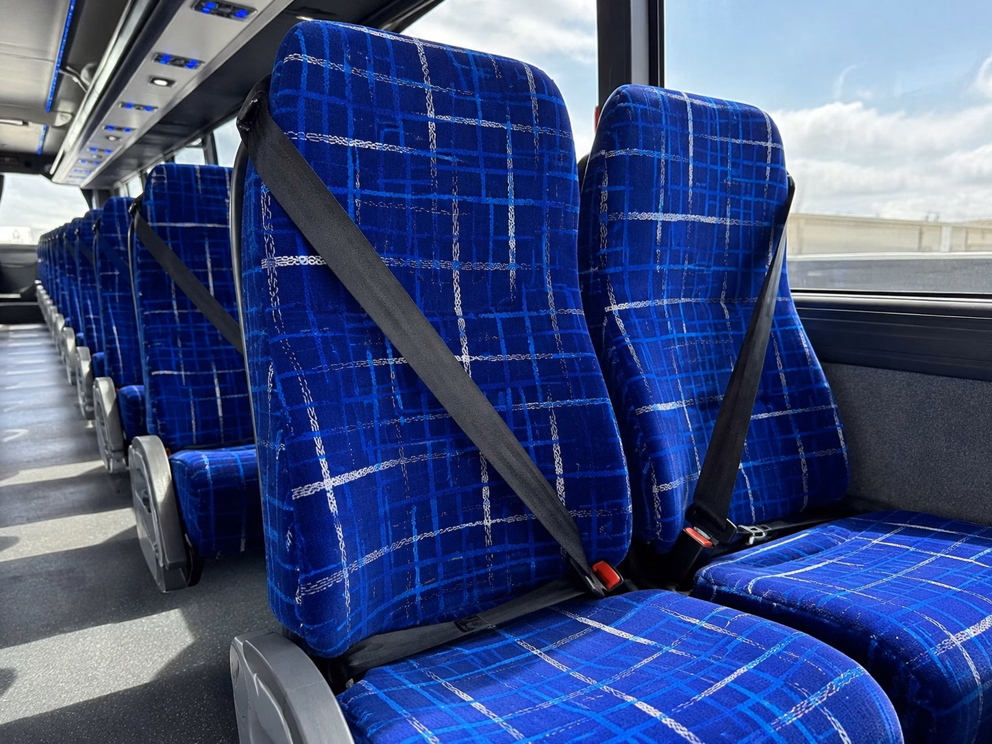 how trip distance and duration affect charter bus rates in baytown