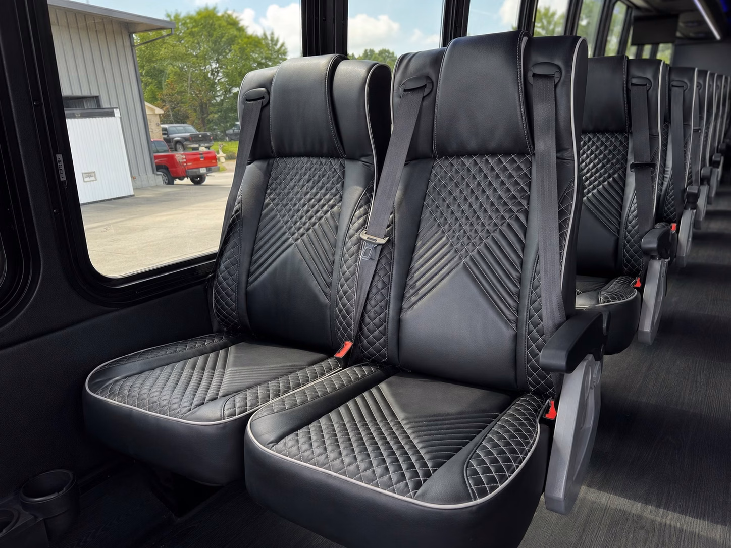 prom homecoming bus rentals in baytown